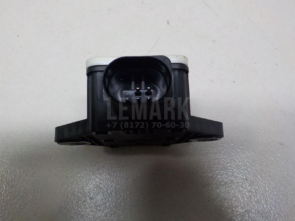 Датчик ускорения