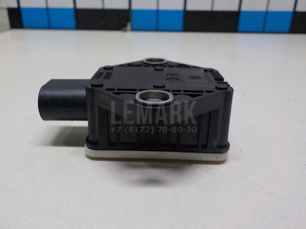 Датчик ускорения