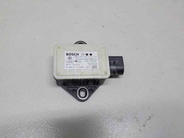 Датчик ускорения