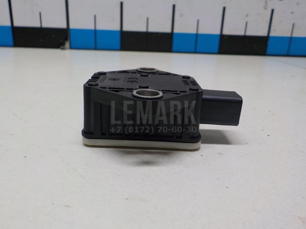 Датчик ускорения