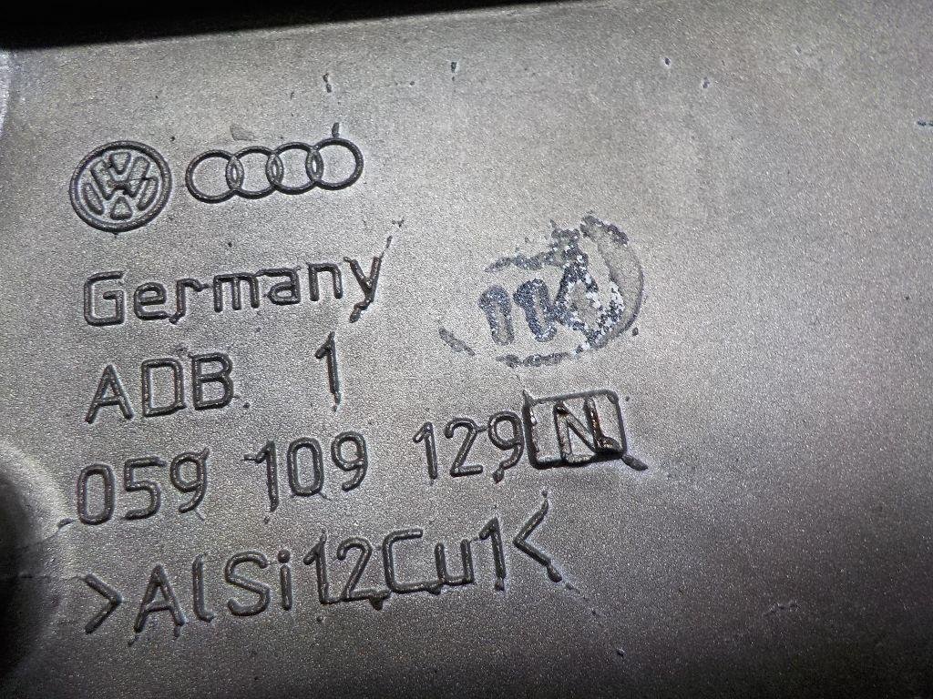 Крышка распредвала для  Alfa Romeo 159 2005-2011