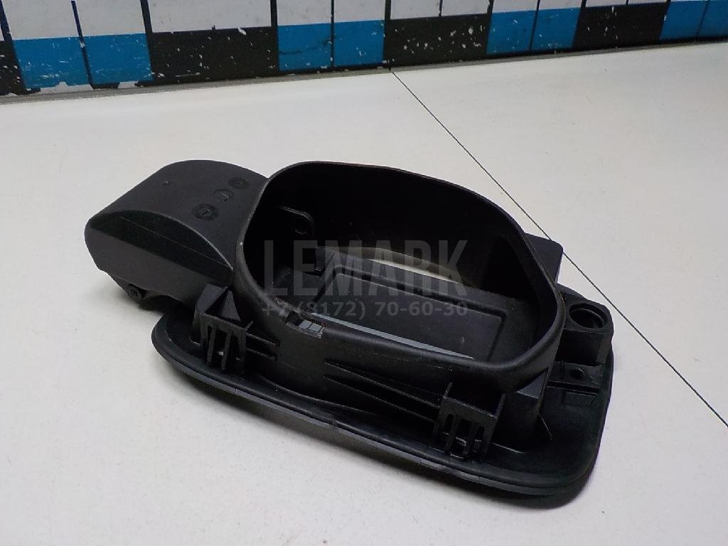 Ниша лючка бензобака