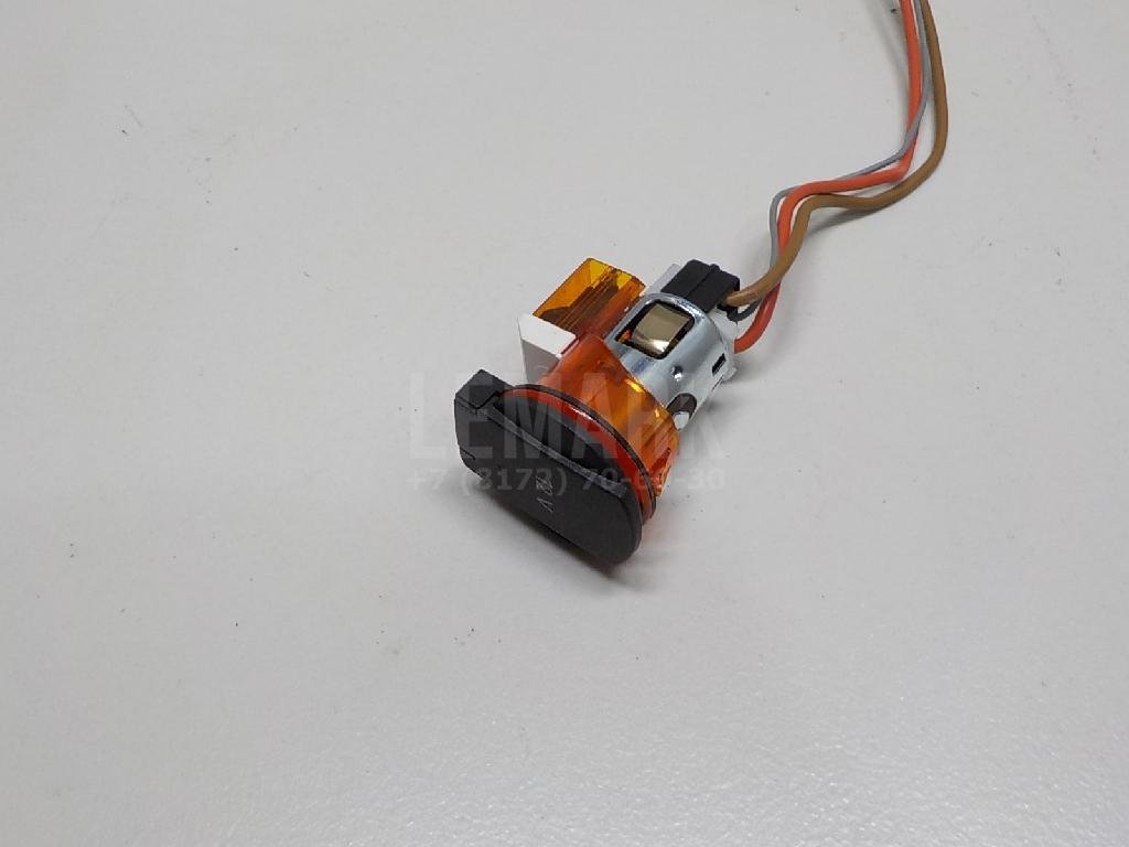 Гнездо прикуривателя