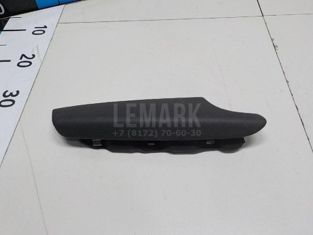 Подлокотник