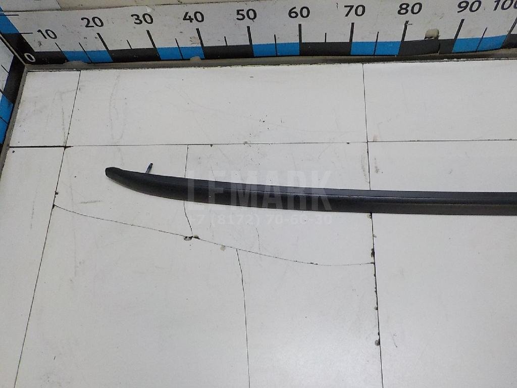 Рейлинг правый (планка на крышу)