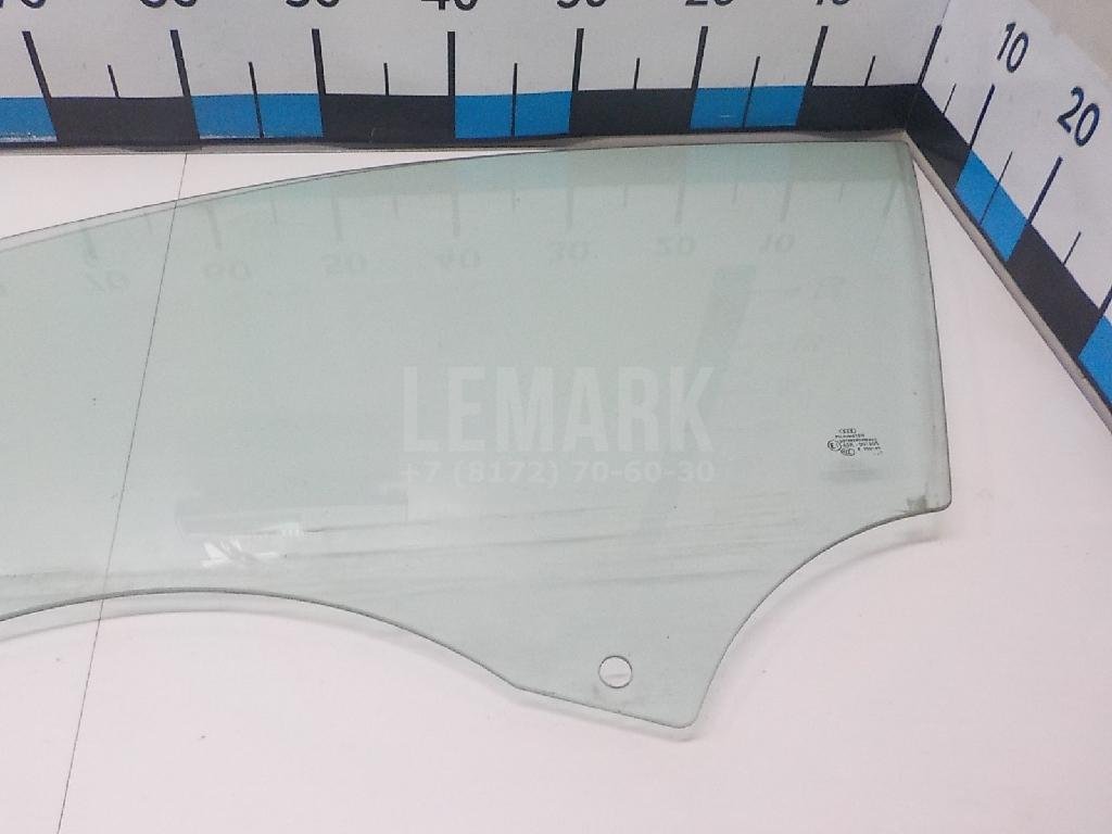 Стекло двери передней левой