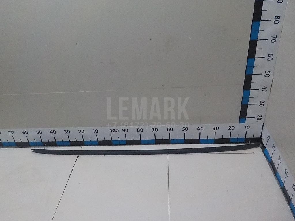 Рейлинг правый (планка на крышу)