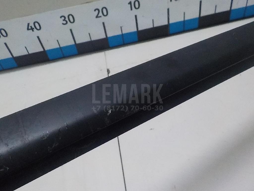 Рейлинг правый (планка на крышу)