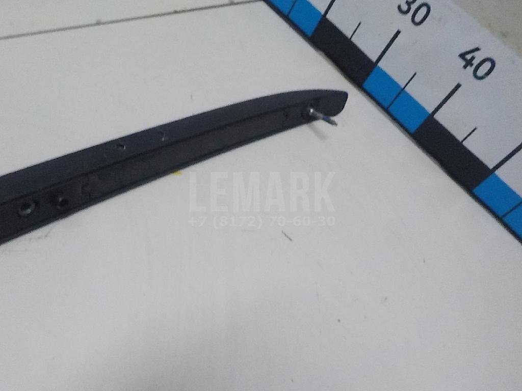 Рейлинг левый (планка на крышу)