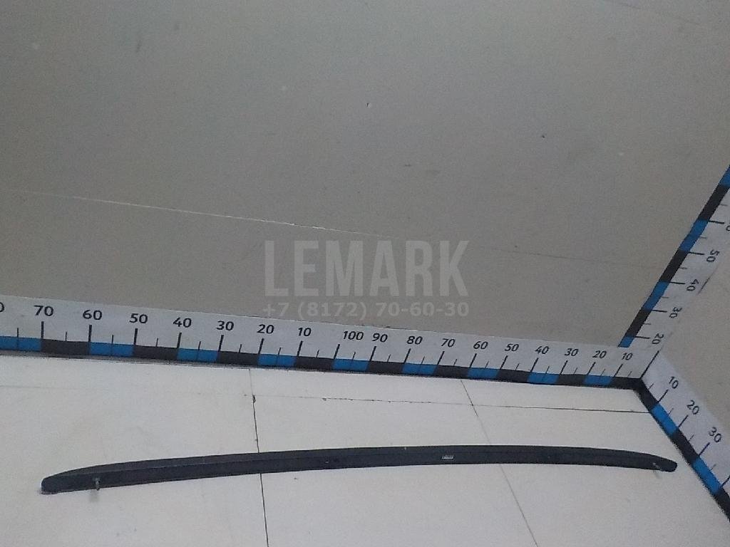 Рейлинг левый (планка на крышу)