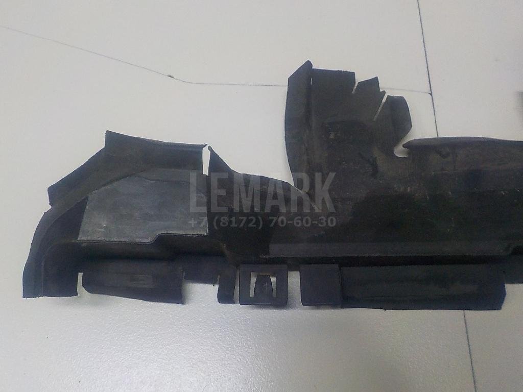 Воздуховод радиатора правый