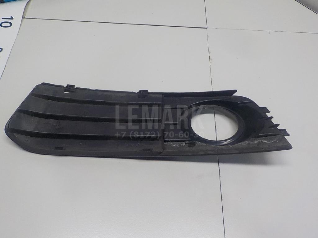 Решетка в бампер правая