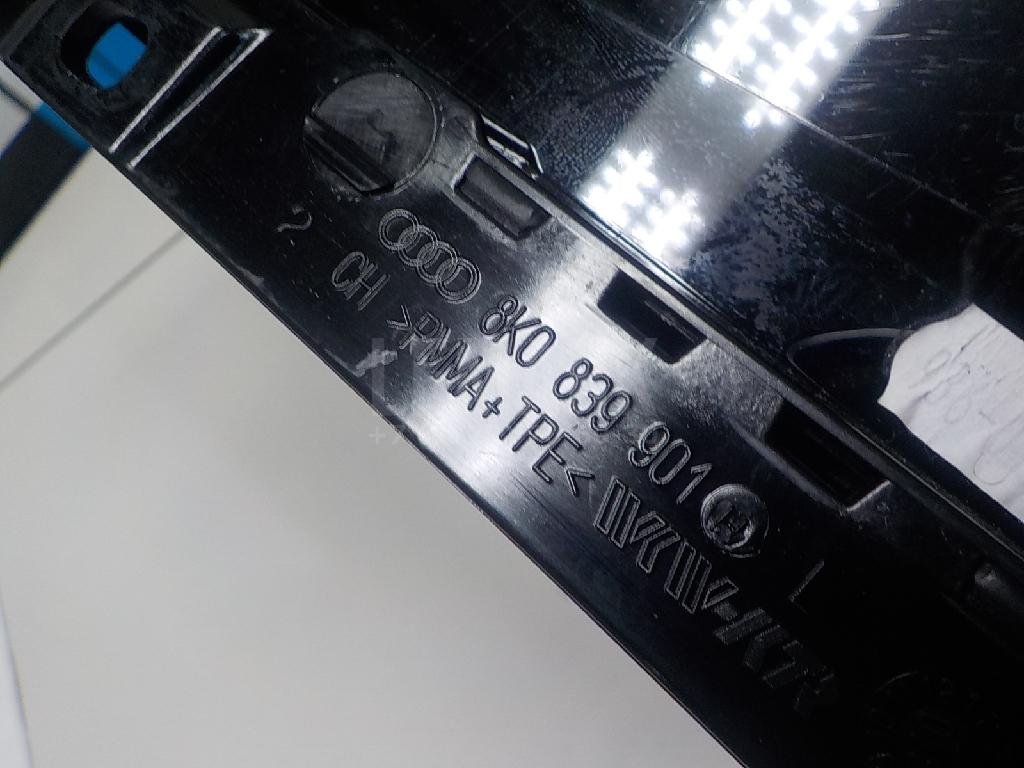 Накладка двери задней левой