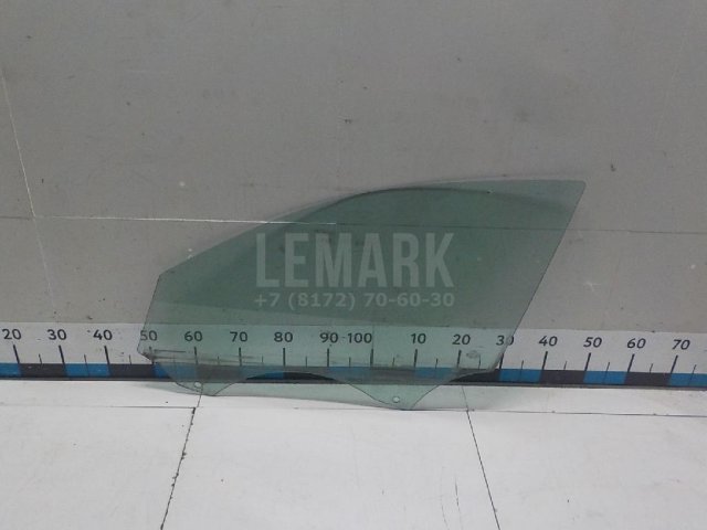 Стекло двери передней левой