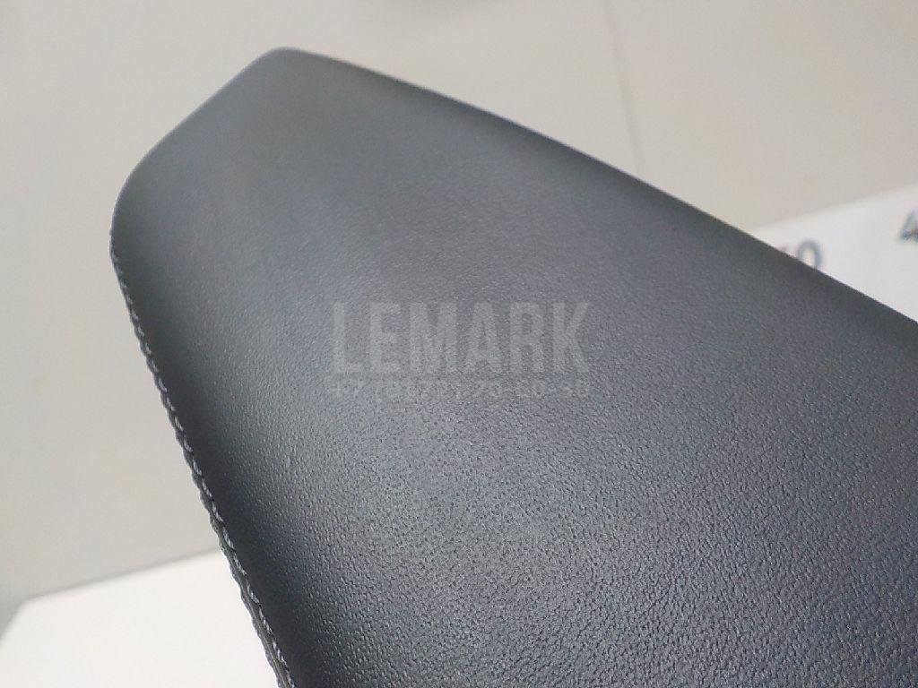 Подлокотник