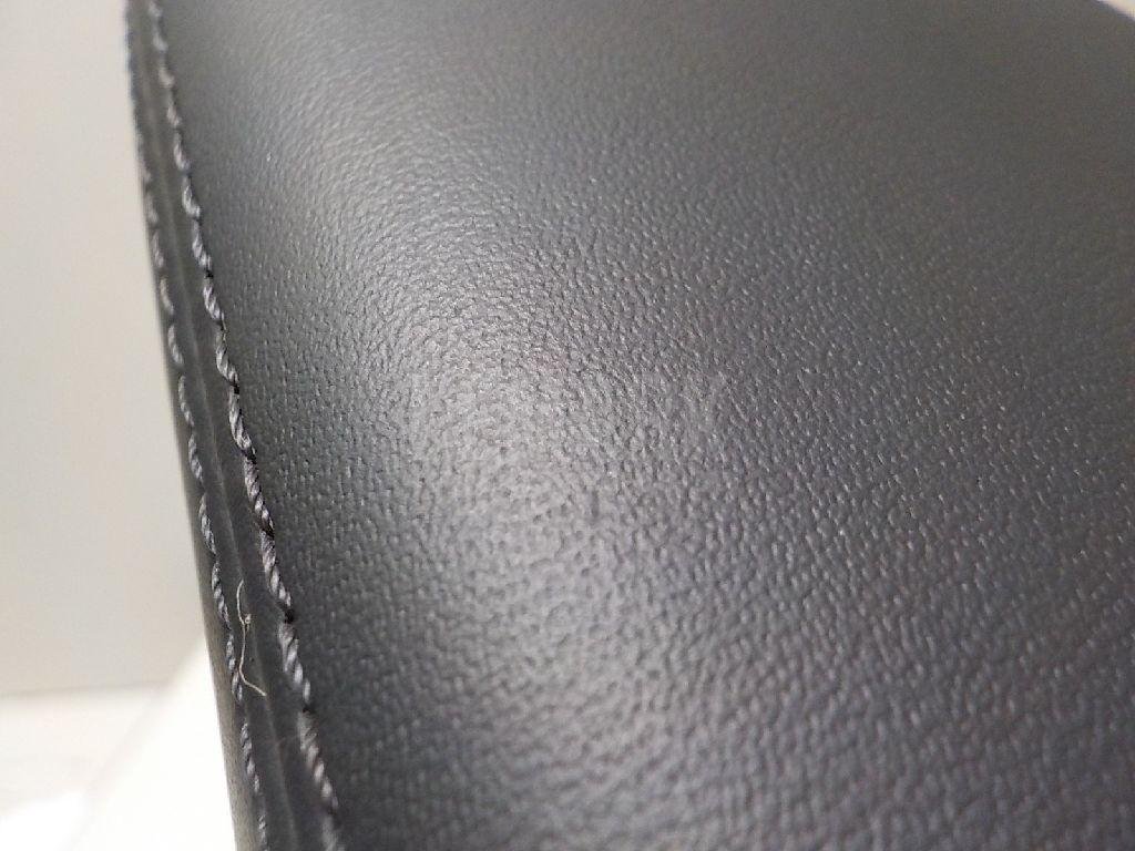 Подлокотник