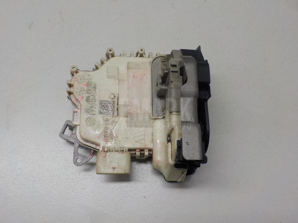 Замок двери задней левой