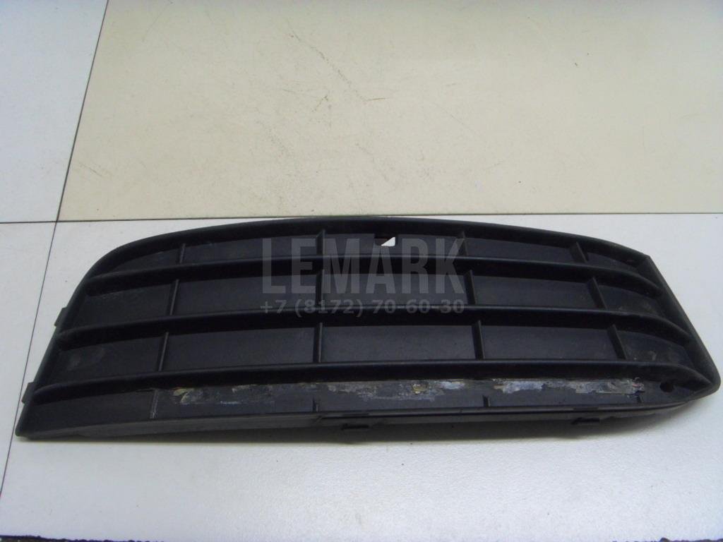 Решетка в бампер правая