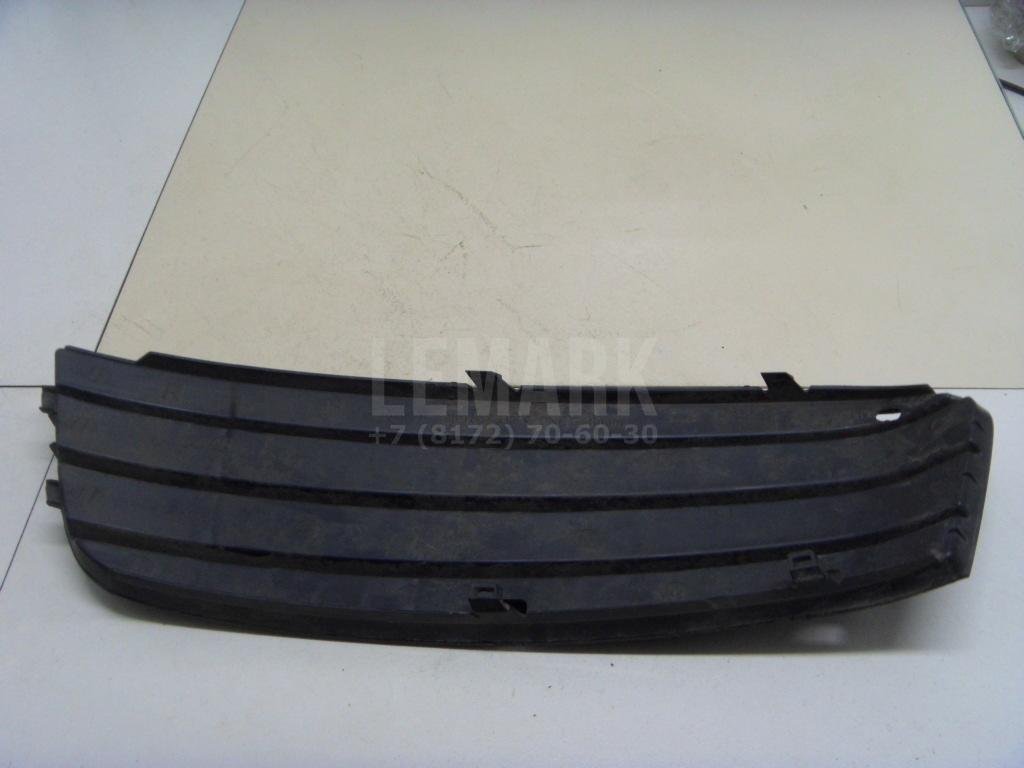 Решетка в бампер правая