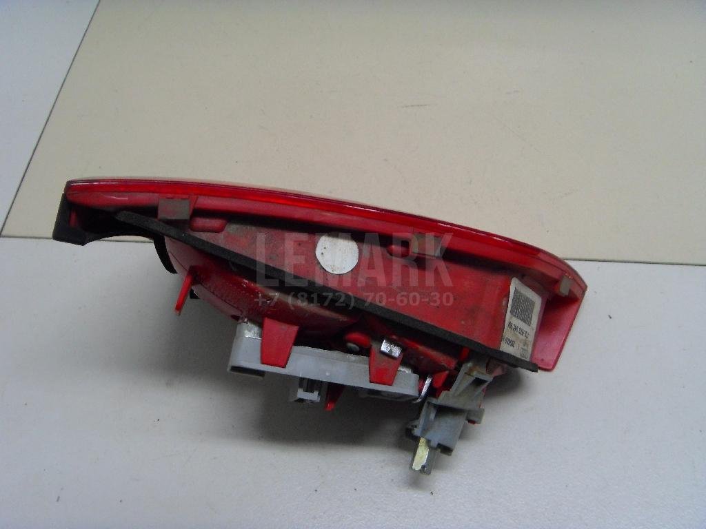 Фонарь задний внутренний правый
