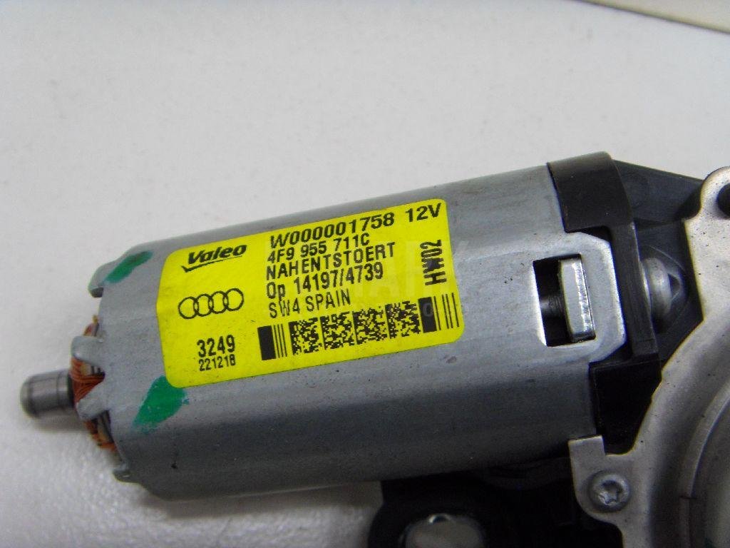 Моторчик стеклоочистителя задний