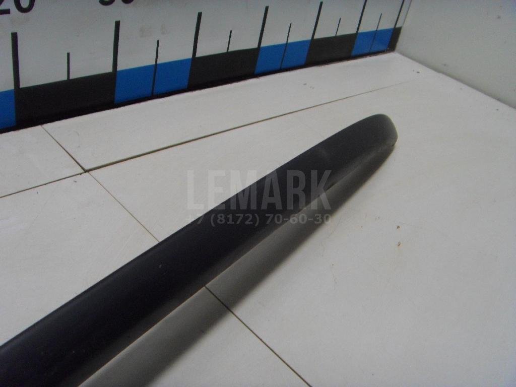 Рейлинг правый (планка на крышу)