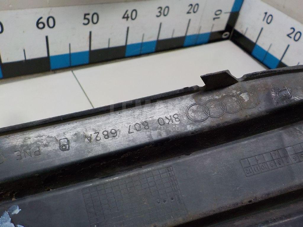 Решетка в бампер правая