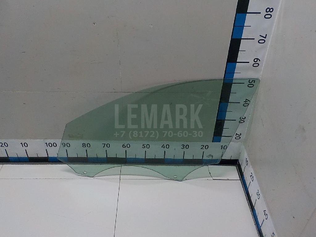 Стекло двери передней левой