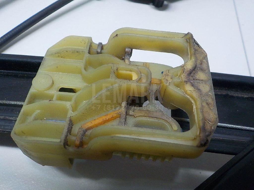 Стеклоподъемник электр. передний левый