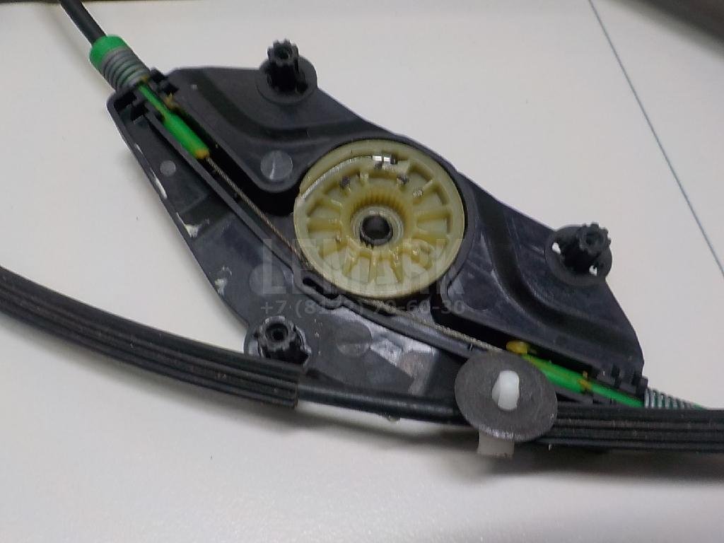 Стеклоподъемник электр. передний левый