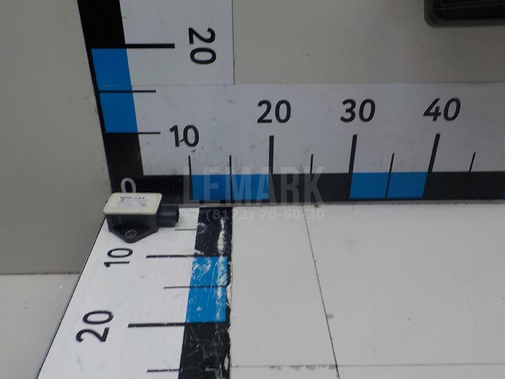 Датчик ускорения