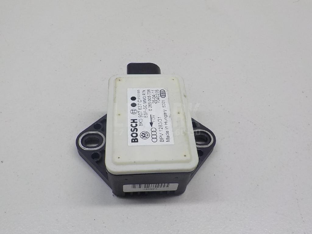 Датчик ускорения