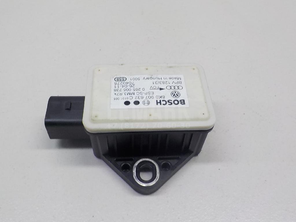 Датчик ускорения