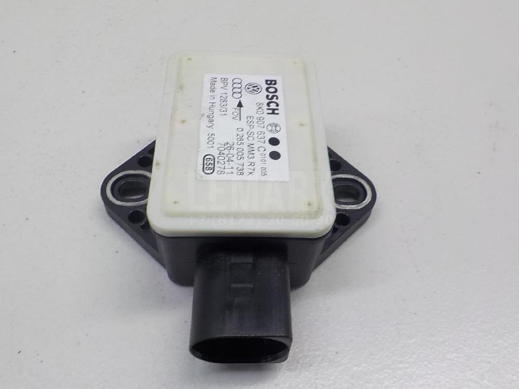 Датчик ускорения