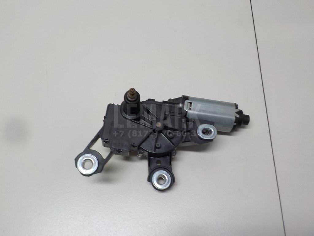 Моторчик стеклоочистителя задний для  Audi 100 [C4] 1991-1994