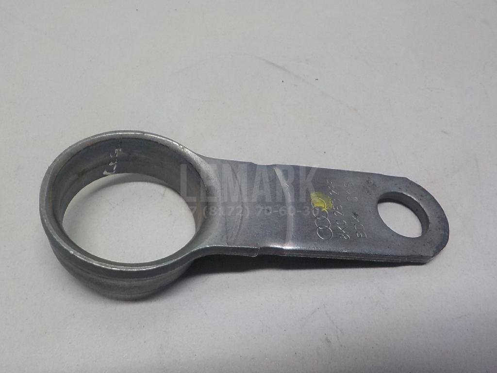 Кронштейн глушителя