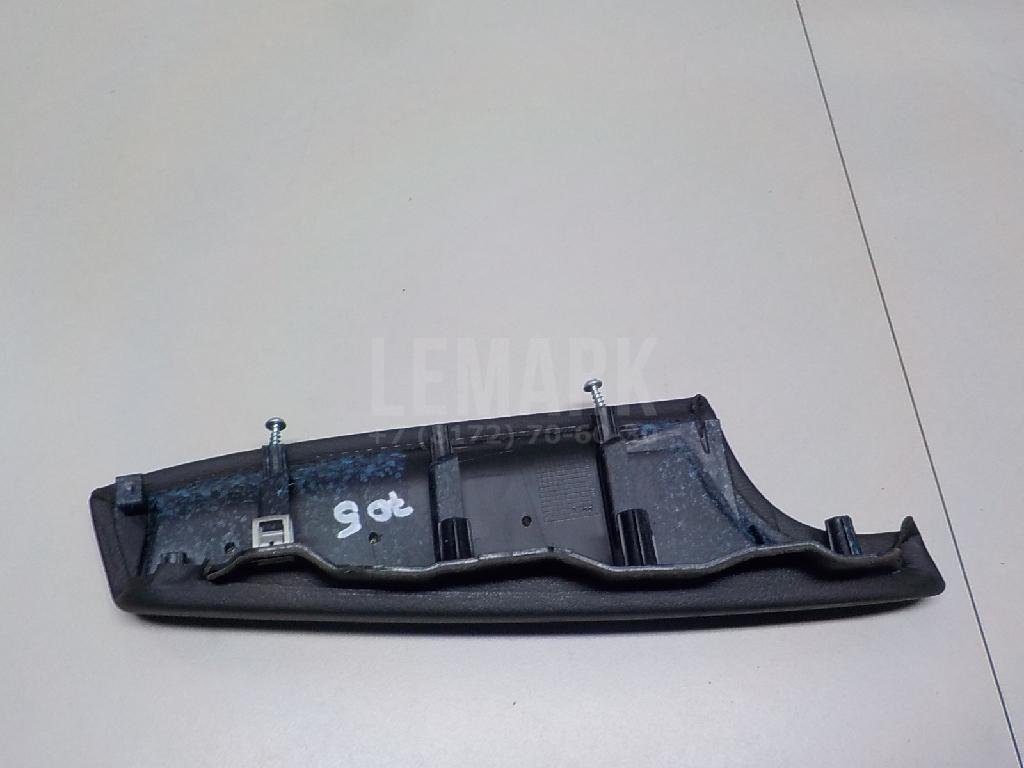 Подлокотник