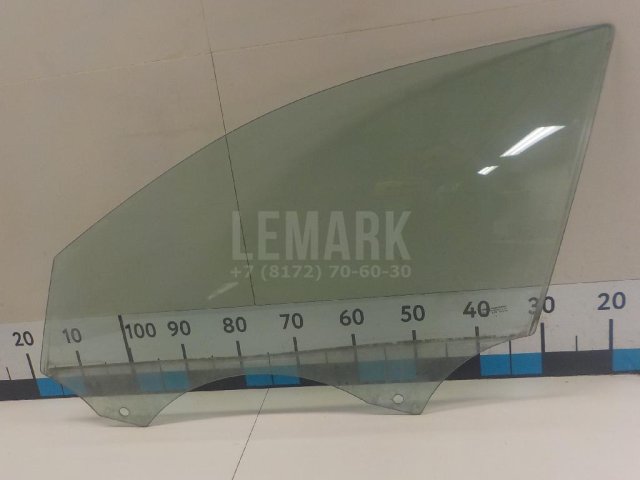 Стекло двери передней левой