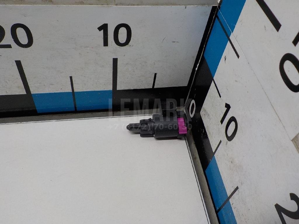 Датчик включения стопсигнала