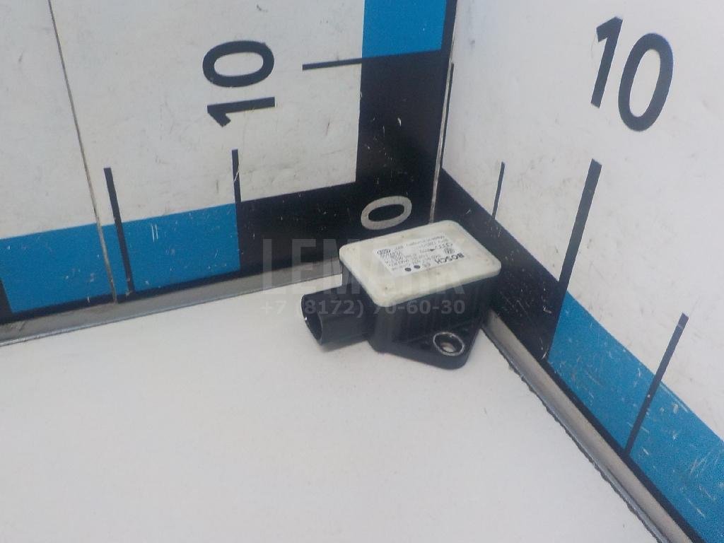 Датчик ускорения