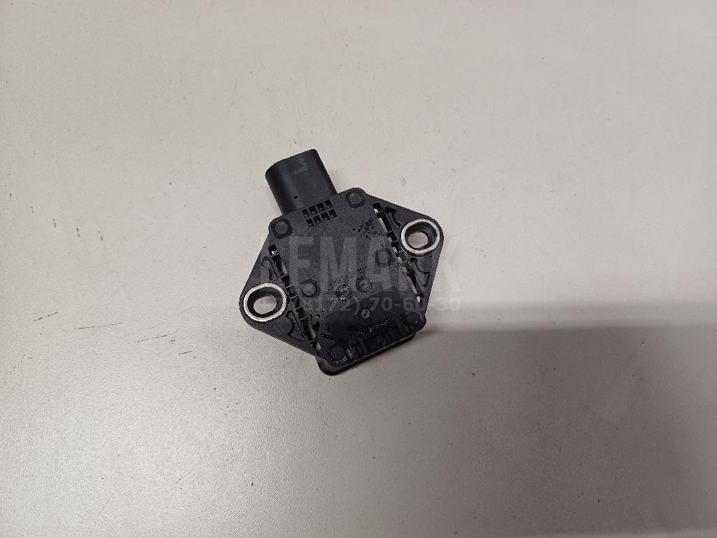 Датчик ускорения для  Audi A4 [B8] Allroad 2009-2015