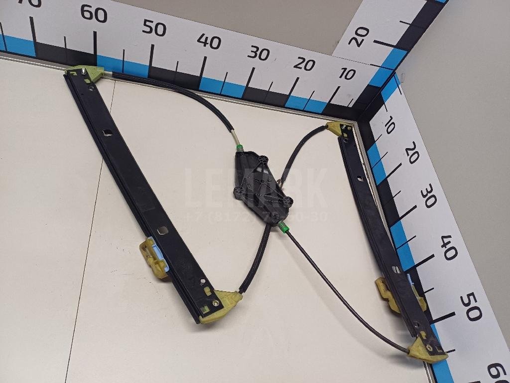 Стеклоподъемник электр. передний левый