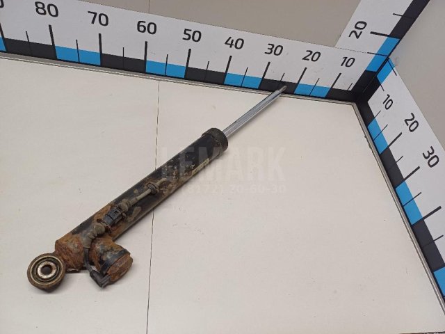 Амортизатор задний правый