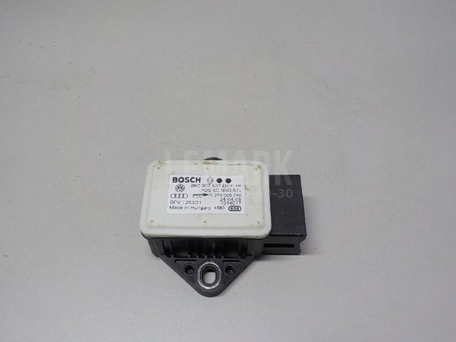 Датчик ускорения