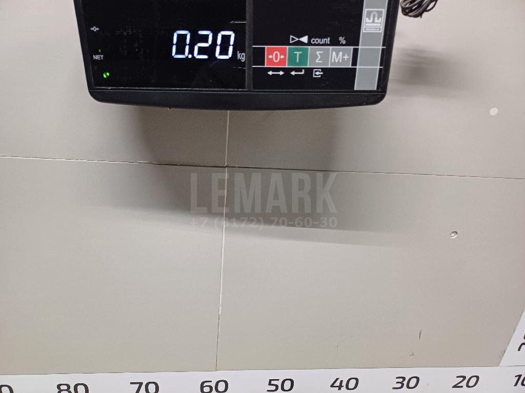 Накладка двери задней левой