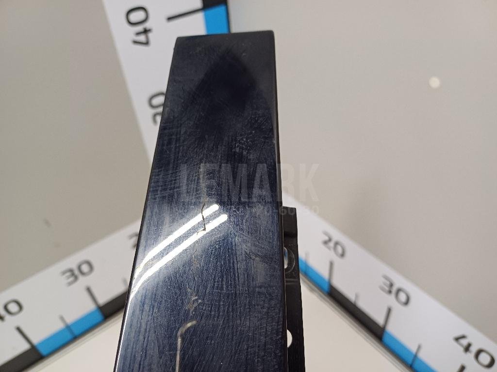 Накладка двери задней левой