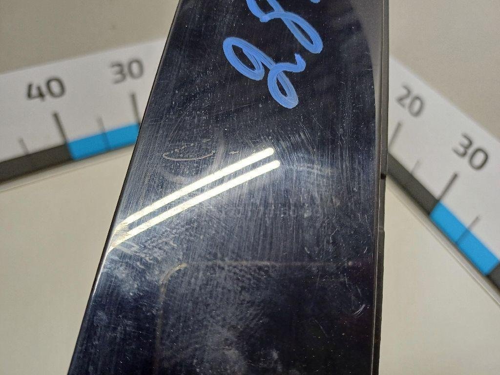 Накладка двери задней левой