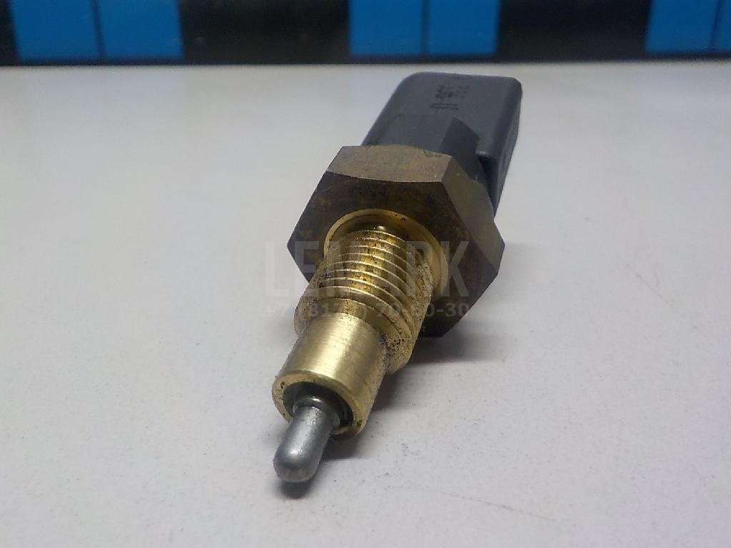 Датчик включения заднего хода