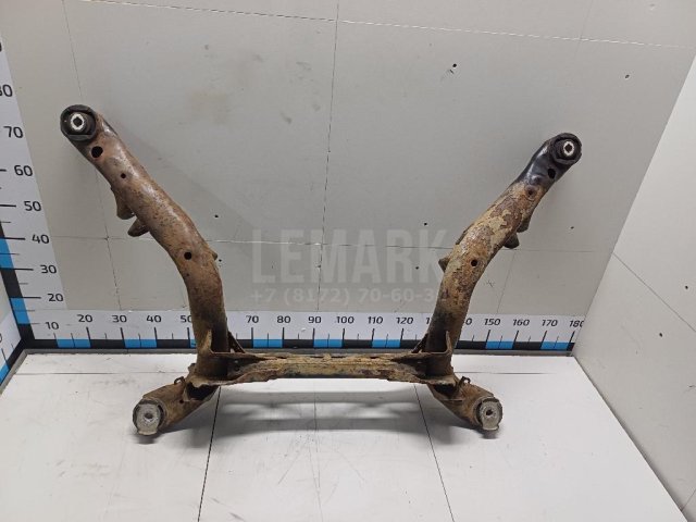 Балка задняя