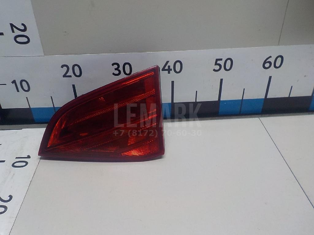 Фонарь задний внутренний правый